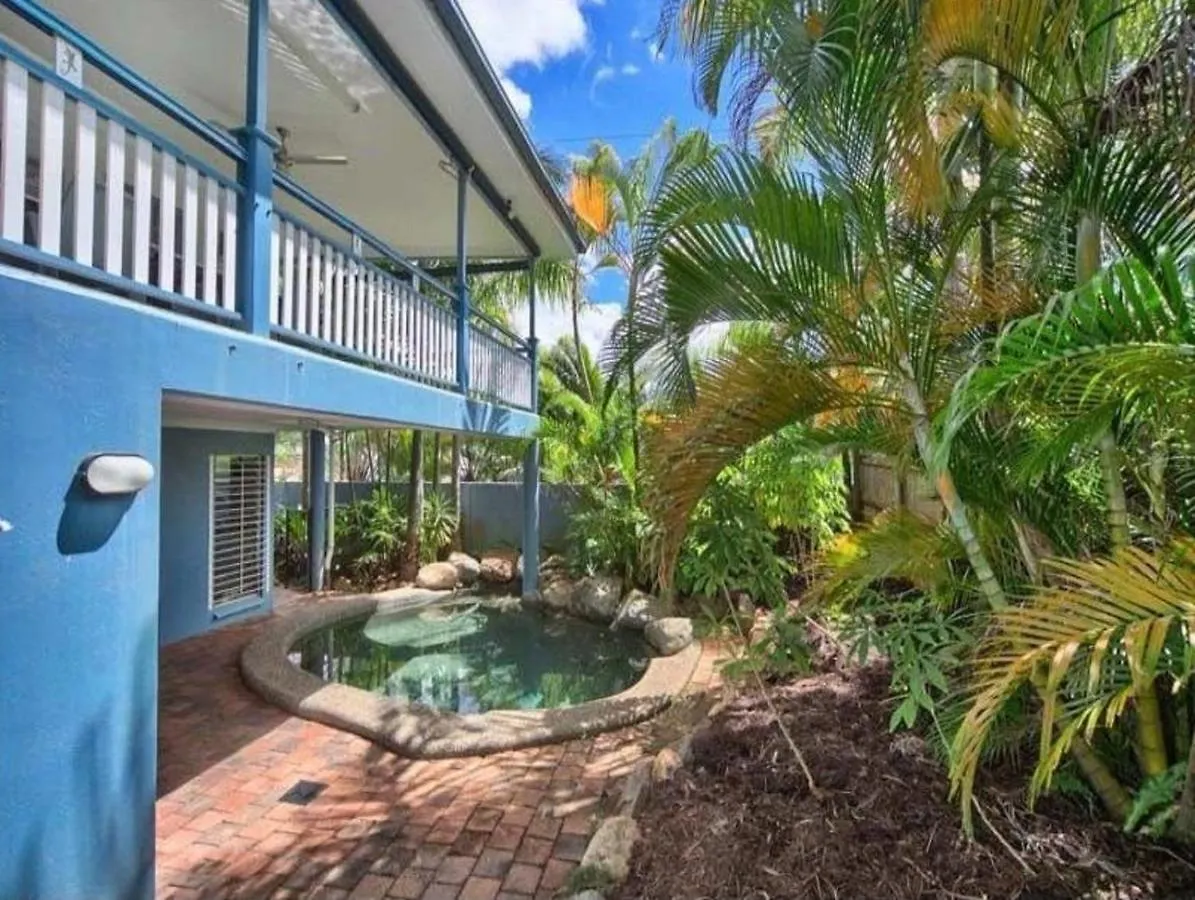 Cairns Sunshine Lodge 招待所